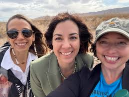 Ellen (Len) Montgomery 🌎🌳🌲 (@ellenruth)