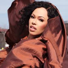 Bennie Boone (@bendiezel)