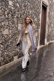 Check out these street style pictures for fashion inspiration! Trends The 2020 Look Inspires That Of 2021 Comfy And Confined Fashion Diiary 1 Source For Fashion Lifestyle Inspiration