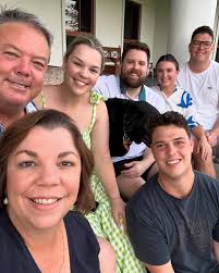 It's always a blessing when family is together but a tinge of sadness when  they return to their own homes and lives. Early this morning we once again  said goodbye to our