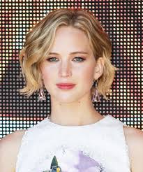 Simply apply some gel or mousse to your hair and lift it up with your fingers. Baby Bob Hairstyle Celebrity Short Hair Trend