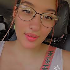 Recommended photographer for smash cake session?