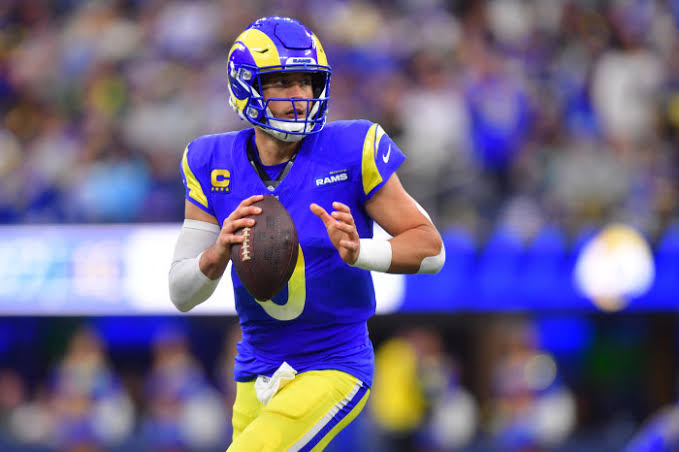 Matthew Stafford Is Playing Better Than Ever—in His 17th NFL Season - WSJ
