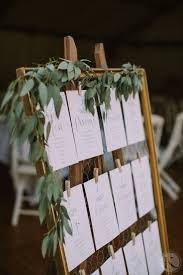 55 idées originales pour créer le plan de table de votre mariage. Plan De Table Mariage Idee Plan De Table Mariage Table Mariage Nature Mariage Parfait