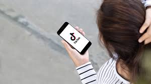 Tik Tok: cómo evitar riesgos al utilizar | OCU