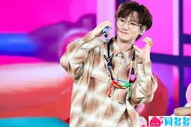 汪苏泷《短路一刻火花四散》歌词完整版- 词多多