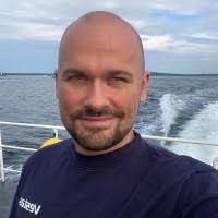 20+ "Erik Schiller" profiles