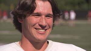 Hockey player from Canada recruited to high school football team in Fort  Mill