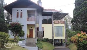 They will also be taken to enjoy a quiet rural atmosphere suitable for relaxation. 10 Pilihan Villa Istana Bunga Kolam Renang Pribadi Happy Holiday