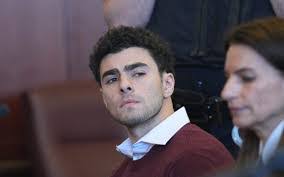 David Amil's Instagram, Twitter & Facebook