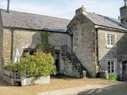 During the centuries it grew to become one of the most prosperous farms in the area, and its. Holiday Home In Cold Ashton Bath With 2 Bedrooms For Rent