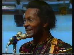 Chuck Berry Inducts Willie Dixon into the Rock and Roll Hall of Fame