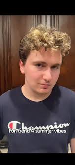 David Levi (@davlevmusic)