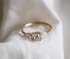 Fabulous Solitaire Engagement Rings 9237 Solitaireengagementrings Unique Engagement Rings Morganite Engagement Ring Diamond Wedding Bands