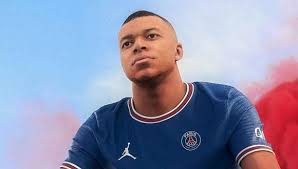 Mbappé, de 22 años, el segundo futbolista de un equipo rival del barcelona que logra tres tantos en el camp nou tras el ruso andrey shevchenko, aseguró que le alegra especialmente su buena. Psg Camiseta Ultras Del Equipo Parisino Llaman Al Boicot Al Nuevo Modelo De La Indumentaria Que Modela Mbappe Ligue 1 Futbol Internacional Depor