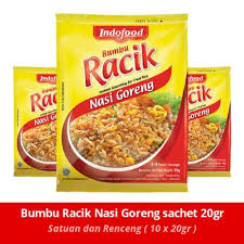 Apa lagi di belakang kemasan. Bumbu Racik Nasi Goreng Indofood 20gr Boleh Buat 3 4