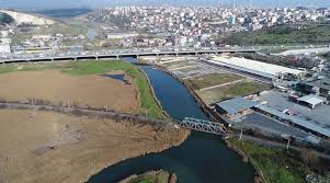 .kararlı bir şekilde de inşallah kanal i̇stanbul projesi'ni i̇stanbul'umuza, türkiye'mize kazandıracağız ifadelerini kullandı. Yurttaslara Kanal Istanbul Icin Surgun Tebligati Iktidarin Cikmaza Girdiginin Acik Gostergesidir Haberler Son Dakika