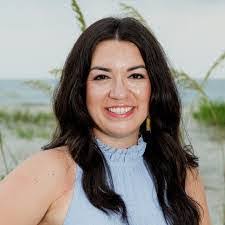 Merle Pederson's Instagram, Twitter & Facebook