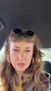 Sarah Stark's Instagram, Twitter & Facebook