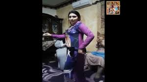 رقص منزلى خاص للكبار فقط mp3. Ø±Ù‚Øµ Ù…Ù†Ø²Ù„Ù‰ ÙÙŠ Ø®Ø·ÙˆØ¨Ù‡ Ø­ØªØ© Ø¨Ù†Øª Ù…Ù„Ø¨Ù† Youtube