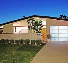 Pin By Rachel Lamb On Nesting Mid Century Modern House Century Hotel Mid Century House