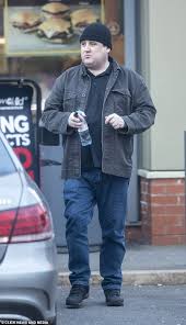 Peter is an experienced finance lawyer who acts for financiers and borrowers in relation to a large variety of complex financing transactions. Peter Kay Makes A Rare Appearance In Public As He S Seen At Petrol Station Ahead Of Tour Daily Mail Online