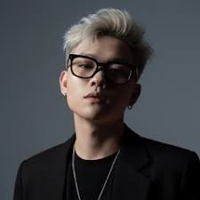 Stream dai quach music