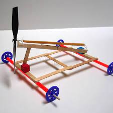 Propeller Powered Car Engineering Project For Kids Makerspace Projects Projects For Kids Rubber Bands