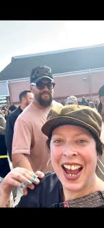 Jenny please stop stealing my wine