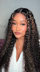 Instalandome una peluca sin pegamento por primera vez 🫶🏽🫧 #weargow...