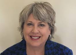 Brenda Rosen's Instagram, Twitter & Facebook