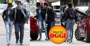Read raoul bova biography & movies by tribute. Rocio Munoz Morales Sta Per Essere Investita La Salva Raoul Bova Per Un Pelo Esclusivo Gossip