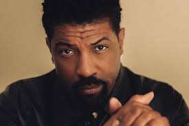 Deon Cole at Improv