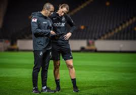 Här har vi valt ut 50 av de grundläggande momenten och övningar för ungdomar. Fystester For Fotbollsspelare Hperformance Se
