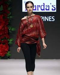 Narda Capuyan Collection By Lucia Catanes Of Philippines At The Mercedes Benz X2f Stylo Asian Fashion Festival In Kuala Lumpur Last May 2 4 2017 H Kesehatan