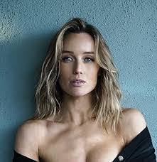 Denise Russo's Instagram, Twitter & Facebook