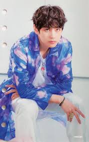 Bts Taehyung Wallpaper Jhopewallpaper In 2020 Bts Taehyung Taehyung Bts Season Greeting