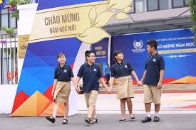 Vinschool là hệ thống giáo dục phi lợi nhuận, liên cấp từ bậc mầm non đến trung học phổ thông do tập đoàn vingroup đầu tư phát triển. Vinschool Imperia Home Facebook