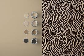 Tiger Wallpaper With Coordinating Paint Colours Brown Wallpaper Wallpaper Gold Wallpaper