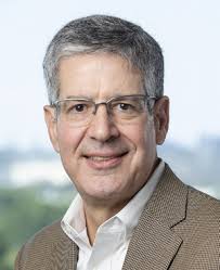 Record-Breaking Elevated Pedestrian Walkway Hoisted Into Place