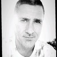 Albert Naranjo's Instagram, Twitter & Facebook