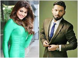 Whether it is her red carpet or green carpet appearance or her role in pagalpanti urvashi has always managed to turn heads thanks to her curvaceous figure and. Rishabh Pant Dating Actress Urvashi Rautela Rishabh Who Is Failing In Game Is Dating Film Actress Spoted Late Night