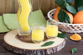 1 litro di alcool a 90° 8 arance. Liquore All Arancia In Solo 3 Giorni Ricetta Di Dulcisss In Forno