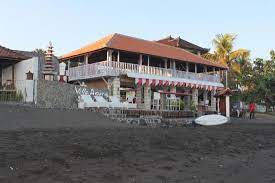 Beachfront boutique hotel, located on lovina beach, bali. Sunset Views Picture Of Villa Agung Beach Inn Lovina Beach Tripadvisor