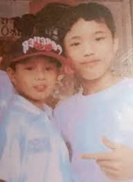 Listen To Mark Valderama Music Online: Artist Bio, Merch, Tours