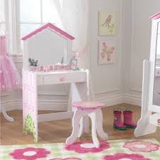 Dressing tables and makeup vanities are as classically stylish as they are immensely practical. Dollhouse Vanity Stool Deco Chambre Enfant Idee Chambre Chambres A Theme