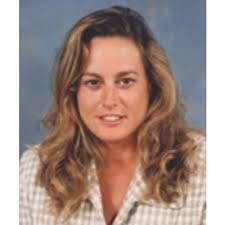 Kim Gott's Instagram, Twitter & Facebook