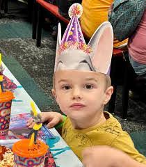 Ginger Keene's Instagram, Twitter & Facebook