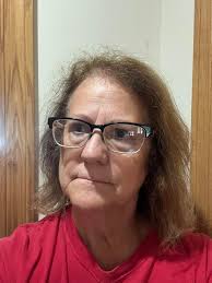 Going grey doesn't mean I'm letting myself go 😉