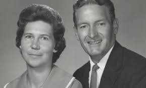 Kenneth Corum's Instagram, Twitter & Facebook